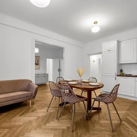 Downtown - 82m2, Location - By Rentujemy Апартаменты Варшава