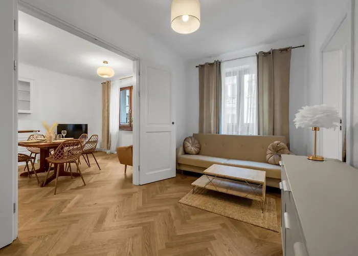 Downtown - 82m2, Location - By Rentujemy