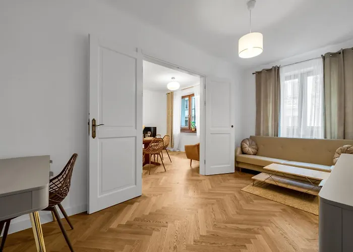 Downtown - 82m2, Location - By Rentujemy